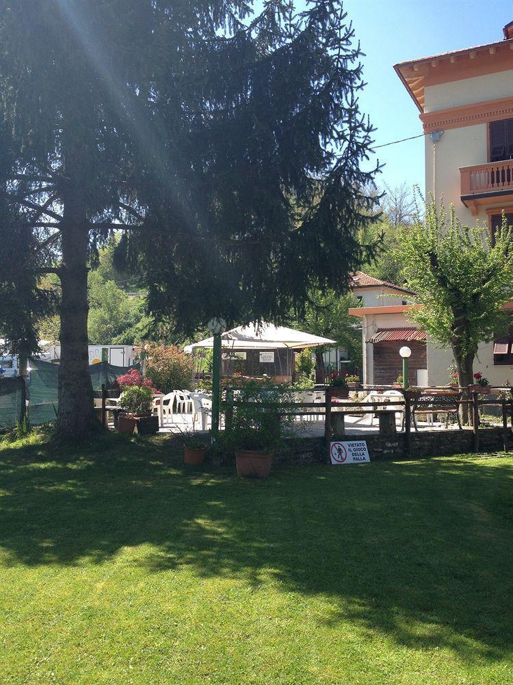 Albergo Chiara Savignone Exterior foto